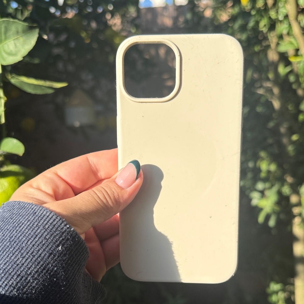 Pela iPhone 14 Phone Case Set Case - Picture 7 of 15